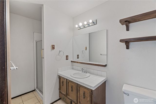 209 W Chenault Avenue, Hoquiam, WA 98550