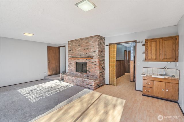 209 W Chenault Avenue, Hoquiam, WA 98550