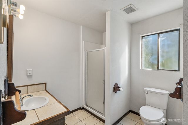 209 W Chenault Avenue, Hoquiam, WA 98550