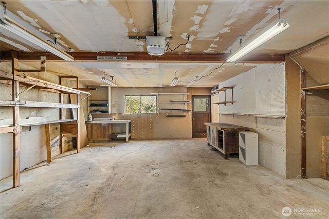 209 W Chenault Avenue, Hoquiam, WA 98550