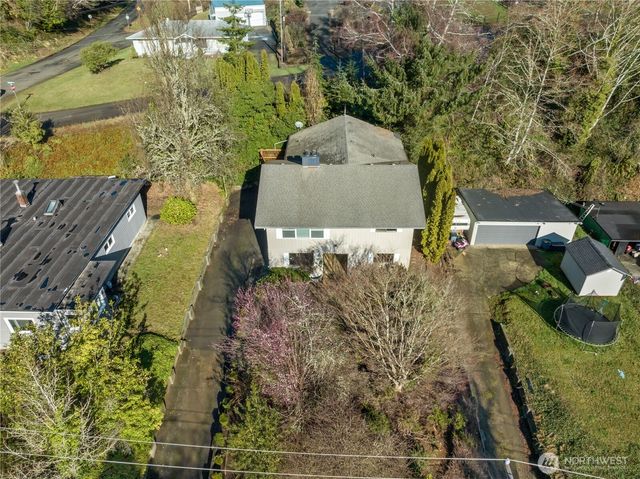 209 W Chenault Avenue, Hoquiam, WA 98550