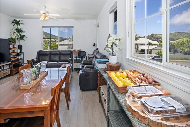 7018 Hawaii Kai Drive 5-2, Honolulu, HI 96825