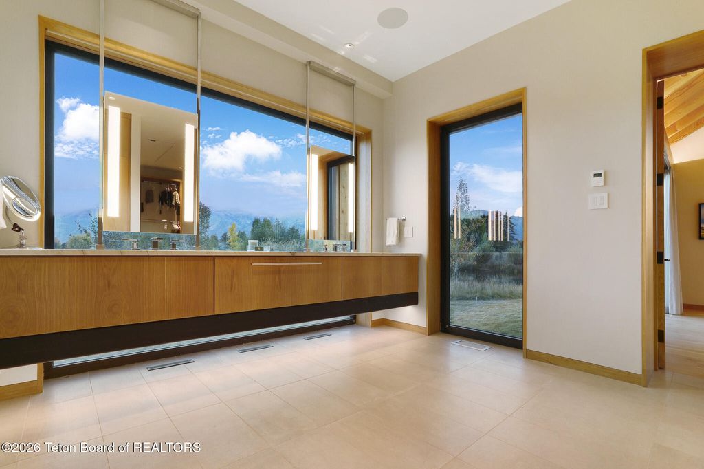 5660 N STONE CREEK Lane, Jackson, WY 83001 photo 18