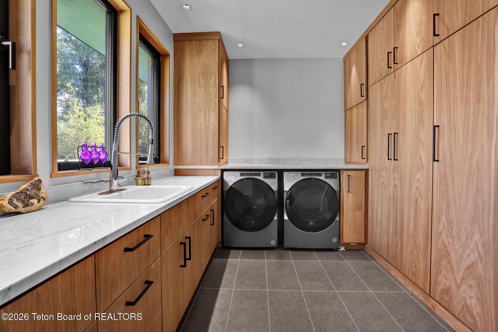 5660 N STONE CREEK Lane, Jackson, WY 83001 photo 23