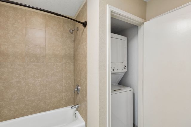 1121 Signal Ridge Place, Rockwall, TX 75032