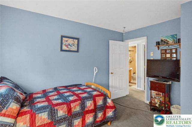 216 Pheasant Place, Coolbaugh Twp, PA 18466