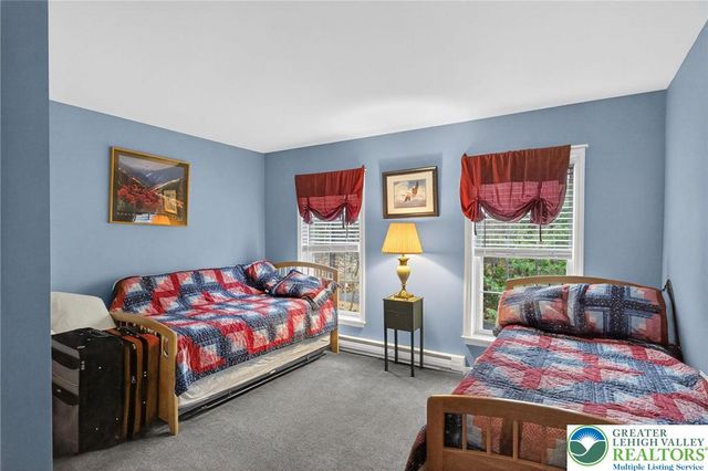 216 Pheasant Place, Coolbaugh Twp, PA 18466