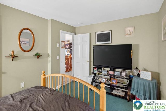 216 Pheasant Place, Coolbaugh Twp, PA 18466