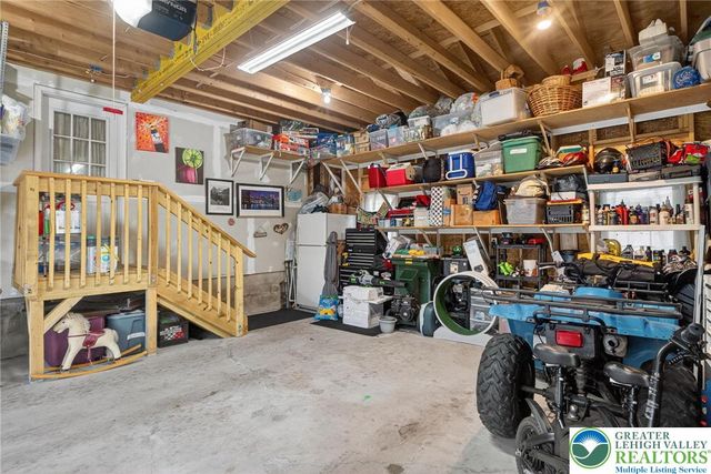 216 Pheasant Place, Coolbaugh Twp, PA 18466