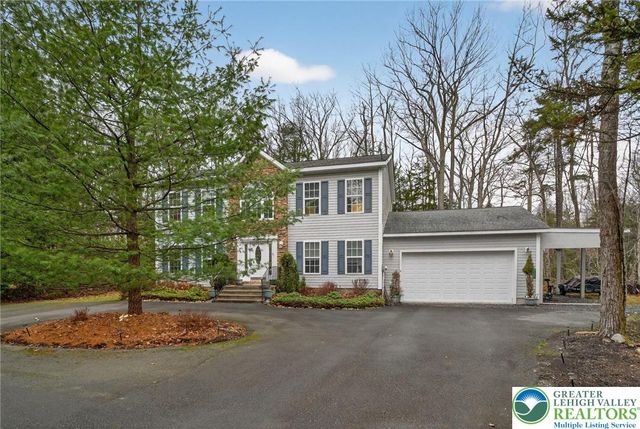 216 Pheasant Place, Coolbaugh Twp, PA 18466