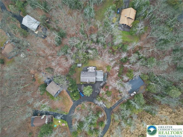 216 Pheasant Place, Coolbaugh Twp, PA 18466