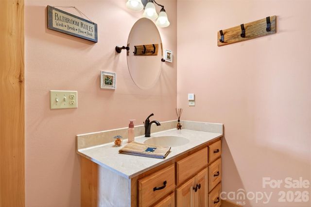 217 Summit Drive, Nebo, NC 28761
