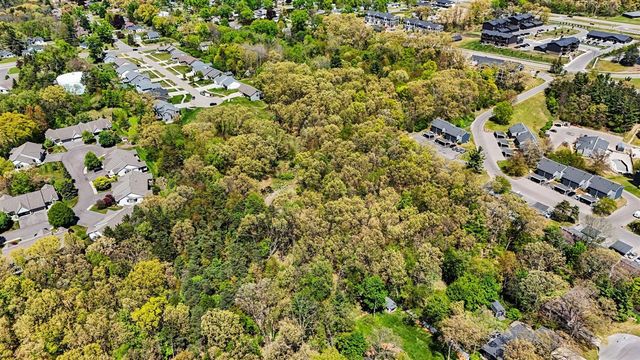 4277 Trail View, Grand Rapids, MI 49525