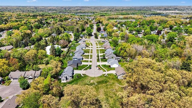 4277 Trail View, Grand Rapids, MI 49525