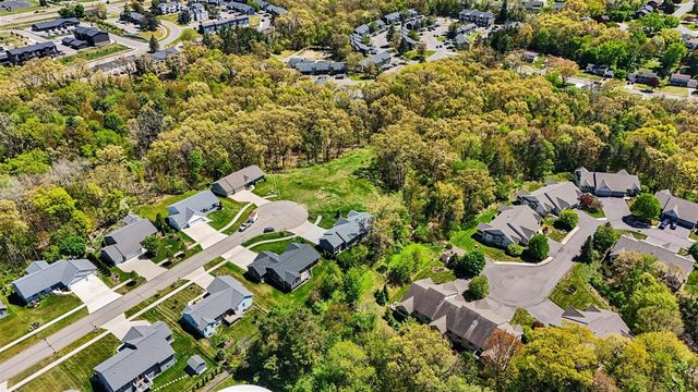 4277 Trail View, Grand Rapids, MI 49525