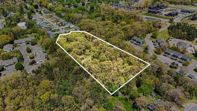 4277 Trail View, Grand Rapids, MI 49525