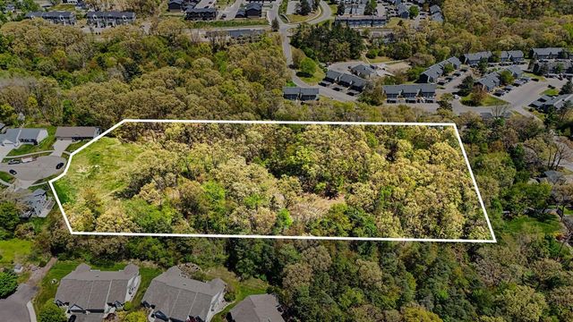4277 Trail View, Grand Rapids, MI 49525