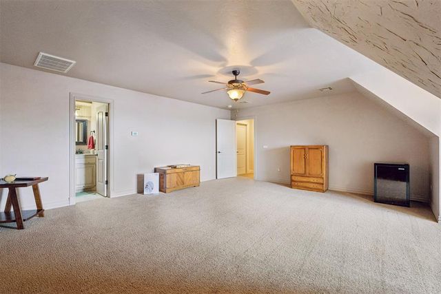 2521 Scarlet Oak Court, Choctaw, OK 73020
