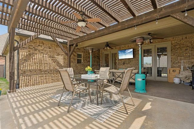 2521 Scarlet Oak Court, Choctaw, OK 73020