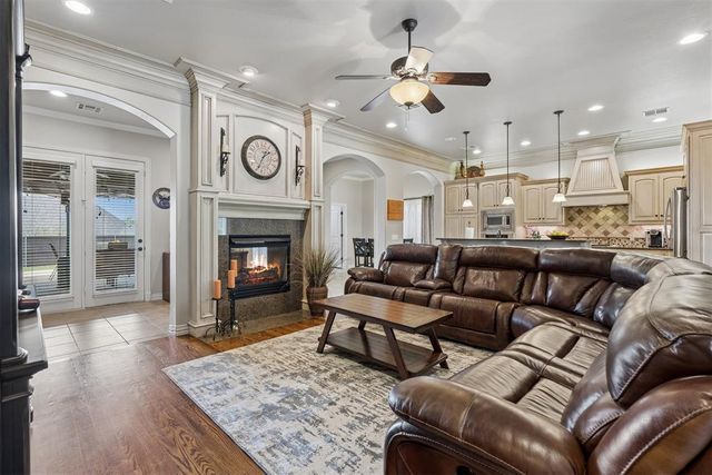 2521 Scarlet Oak Court, Choctaw, OK 73020