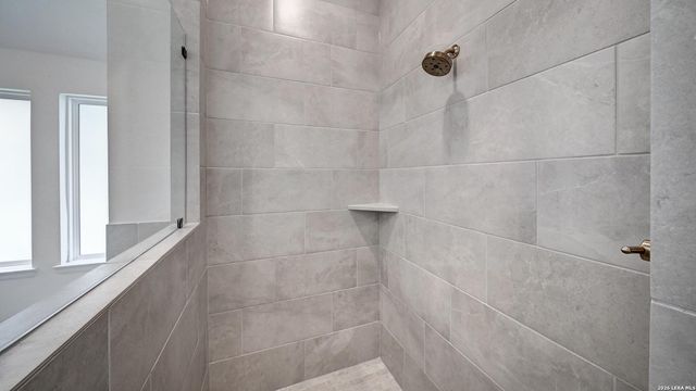 218 Hidalgo, Boerne, TX 78006