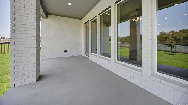 218 Hidalgo, Boerne, TX 78006