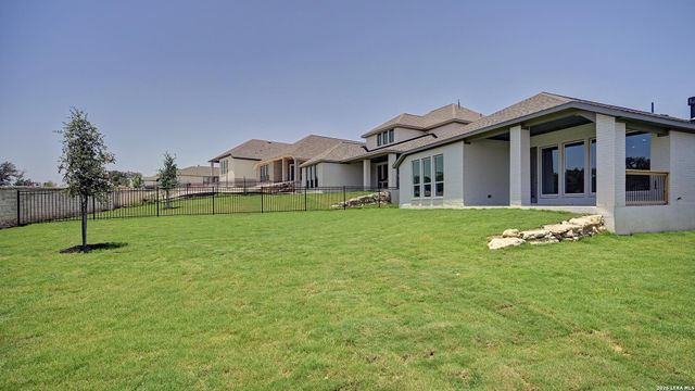 218 Hidalgo, Boerne, TX 78006