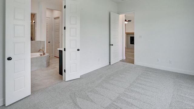 218 Hidalgo, Boerne, TX 78006