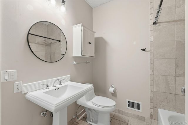 248 Depew Avenue 2, Nyack, NY 10960