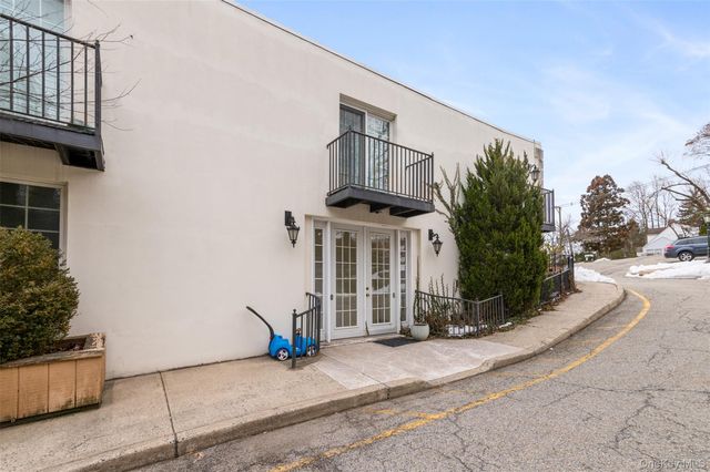 248 Depew Avenue 2, Nyack, NY 10960