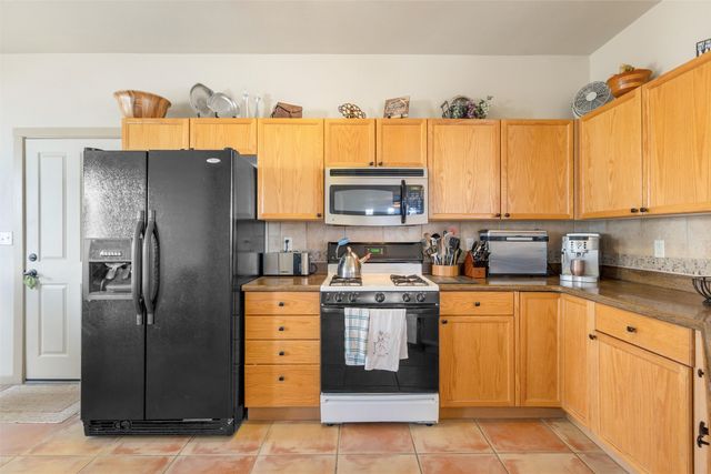 4 Rusty Spur, Santa Fe, NM 87508