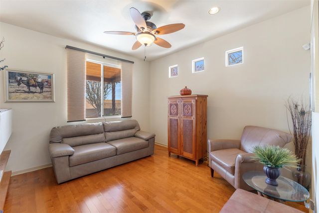 4 Rusty Spur, Santa Fe, NM 87508