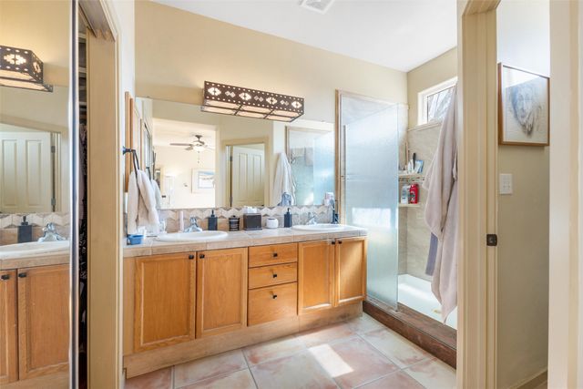 4 Rusty Spur, Santa Fe, NM 87508