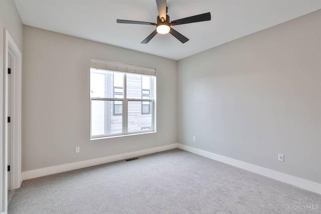 3500 Madison Park Avenue, Cincinnati, OH 45209