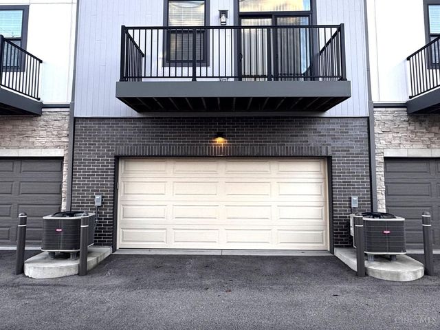 3500 Madison Park Avenue, Cincinnati, OH 45209