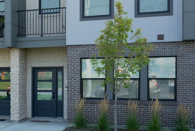 3500 Madison Park Avenue, Cincinnati, OH 45209