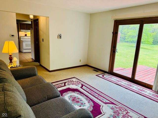 2787 W County Road 950 N, Seymour, IN 47274
