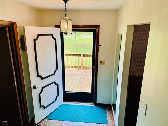 2787 W County Road 950 N, Seymour, IN 47274