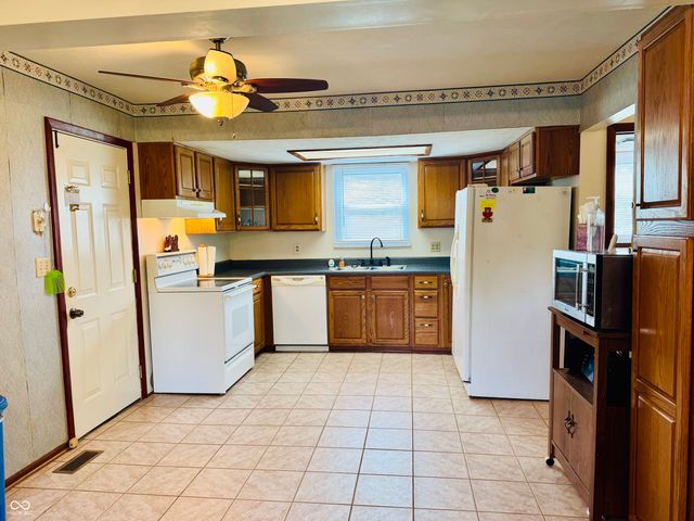 2787 W County Road 950 N, Seymour, IN 47274