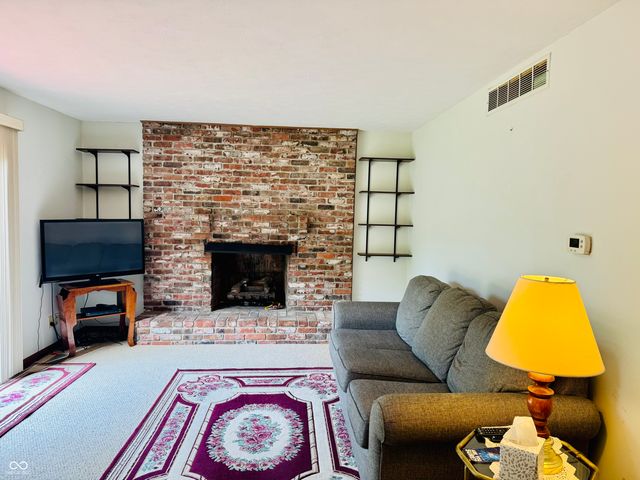 2787 W County Road 950 N, Seymour, IN 47274