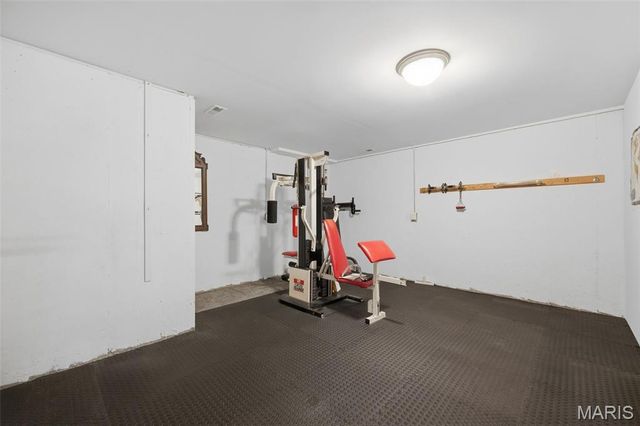 145 Dornoch Drive, St Charles, MO 63301