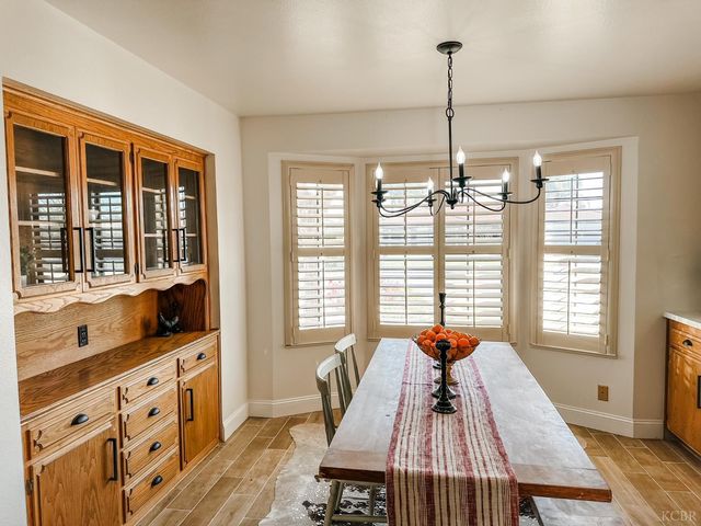 126 E Windsor Drive, Hanford, CA 93230