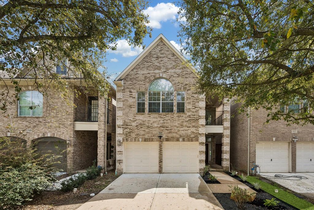 5429 Fairdale Lane, Houston, TX 77056