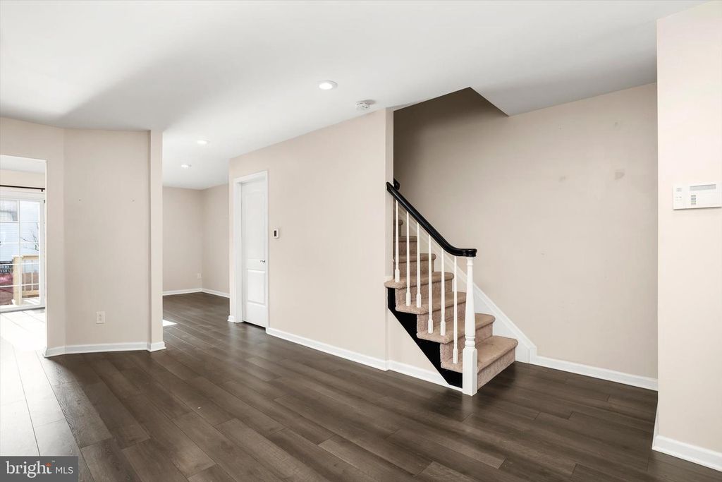 10 RYANS CT, BORDENTOWN, NJ 08505 — photo 2