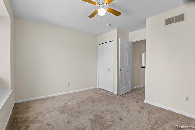 33395 Sand Piper Drive, Romulus, MI 48174