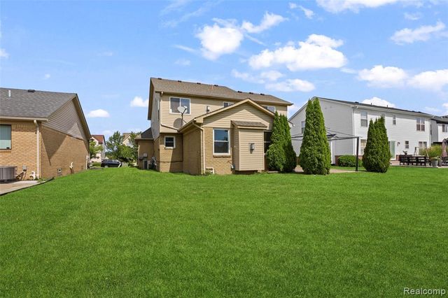 33395 Sand Piper Drive, Romulus, MI 48174