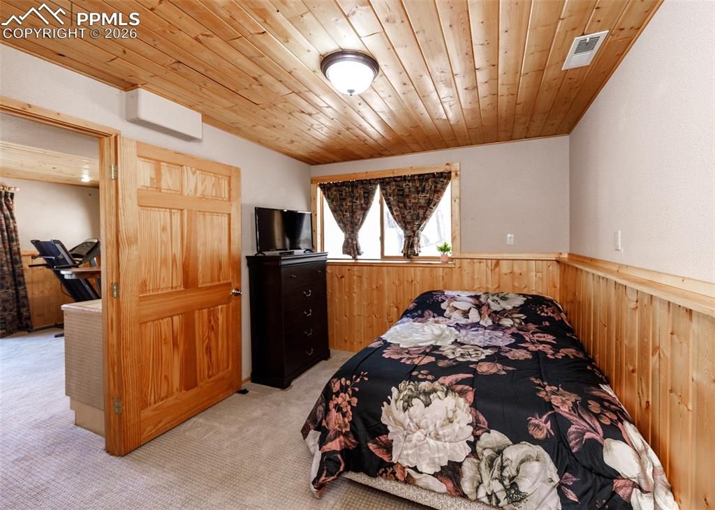 Image 35 of property listing at 2873 Sunnywood Avenue, Woodland Park, CO 80863