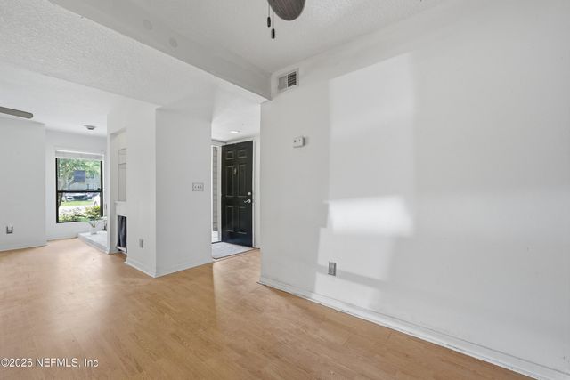 10200 BELLE RIVE Boulevard 57, Jacksonville, FL 32256