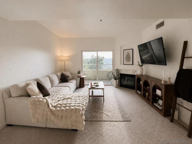 7647 Mission Gorge Rd 23, San Diego, CA 92120