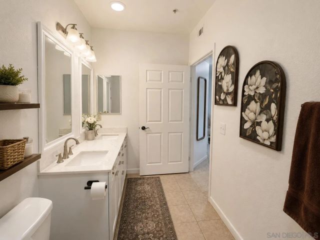 7647 Mission Gorge Rd 23, San Diego, CA 92120